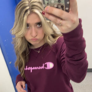 Meet your Posher, Hannah